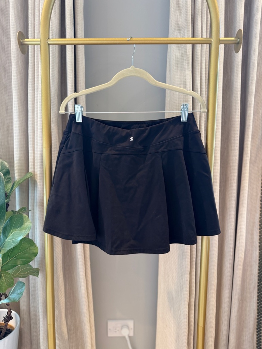 EXCELLENT CONDITION LOT OF 2 Stelle Women's Tennis Skirts - Black & White - Picture 3 of 14
